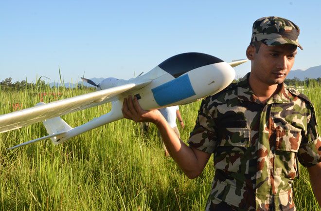 drones-save-elephants-ranger-660