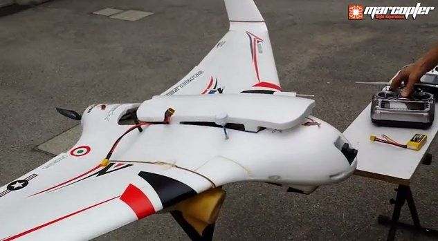 immagine di doppio sistam controllo drone apm