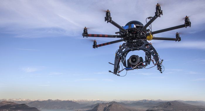 immagine di drone per uso cinematorgrafico