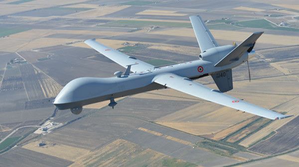 immagine di drone predator italia