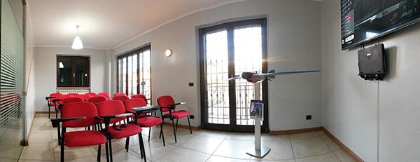 FlyTop sala conferenze