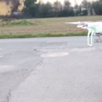 immagine di drone in volo