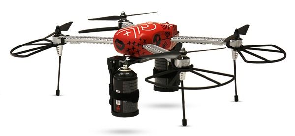 Tyron drone,. il drone graffittaro