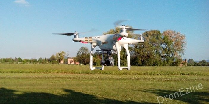 immagine di phantom 3 in volo