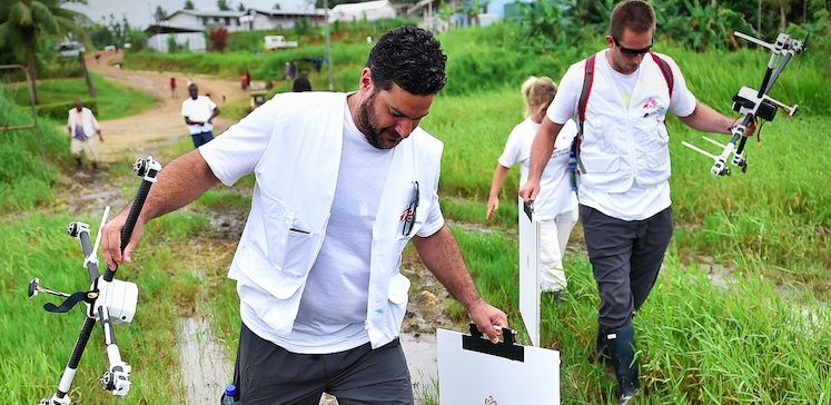 medici senza frontiere mappano il terreno con i droni nelle emergenze
