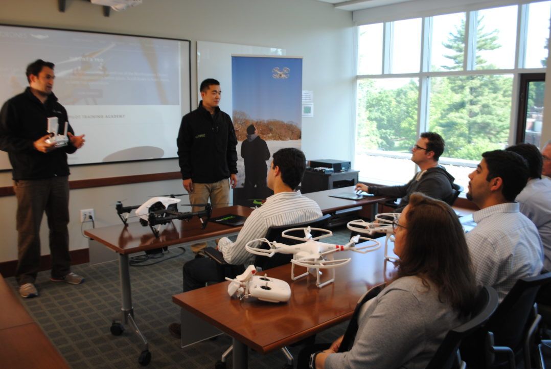 immagine di drone training classes 2