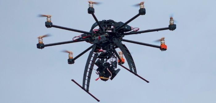 immagine di polemica su droni enac question time