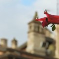 drone consegna rose rosse per san valentino