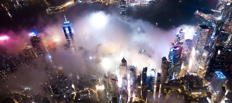 immagine di hong kong drone