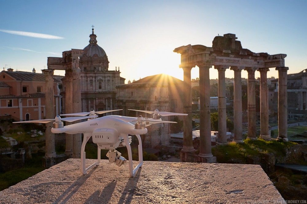immagine di Rome Drone BTS 1440 60q 1000x667 2