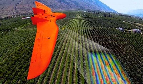 immagine di drone agricoltura precisione