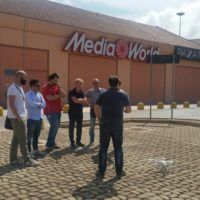 immagine di piazzale mediaworld con drone