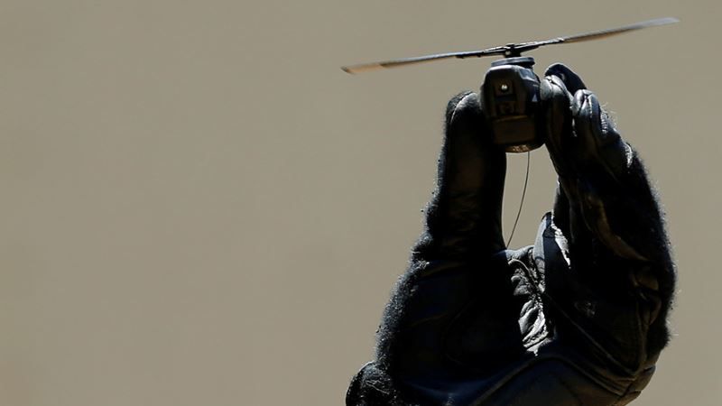 black-hornet-drone