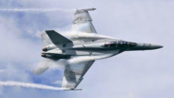 f18-009