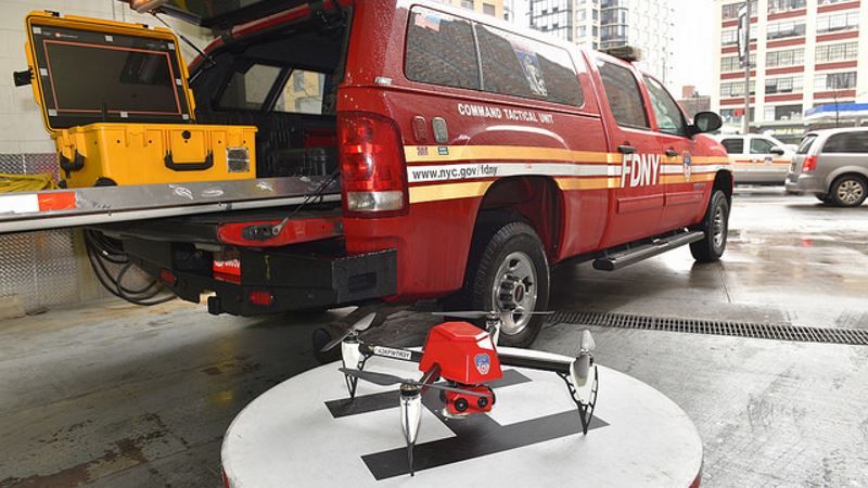 drone vigili del fuoco a new york