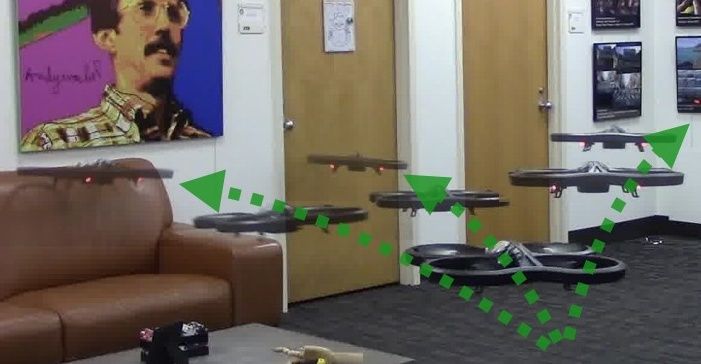 immagine di drone crasha 11500 volte per imparare a volare