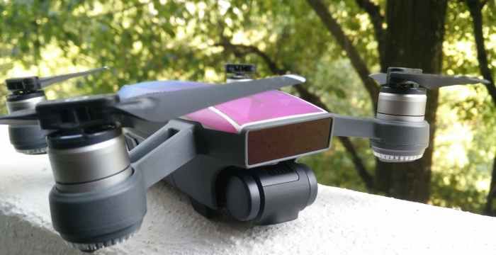 immagine di drone spark leggero