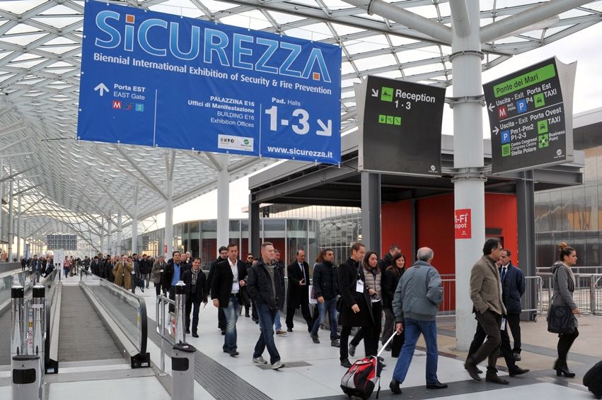 immagine di esterni 029