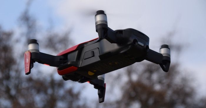 immagine di dji mavic air rilevamento ostacoli w