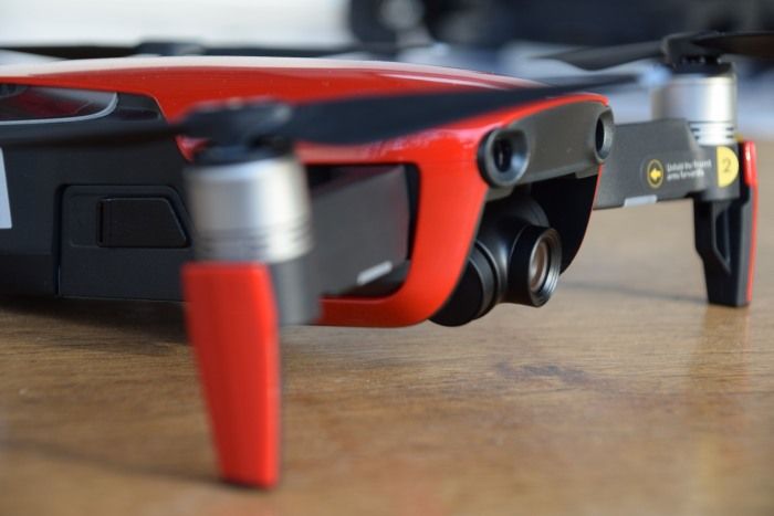 particolare camere anteriori DJI Mavic Air