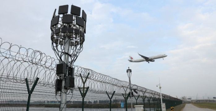 immagine di DJI AeroScope versione fissa foto LR