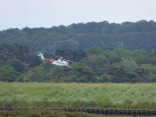 immagine di Police drone finds missing 75 year old man in Norfolk beach marshes after almost 24 hours since last sighting