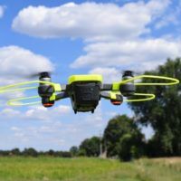 immagine di drone dji spark trecentino capottina e paraeliche stampate 3d