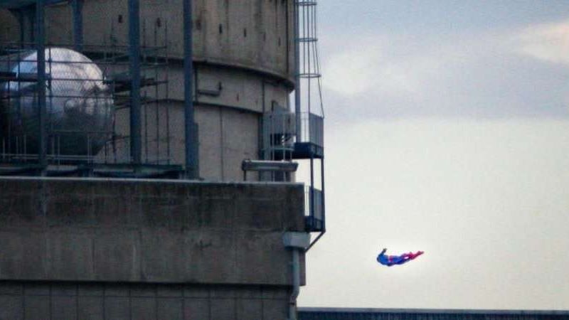drone greenpeace centrale nucleare francia