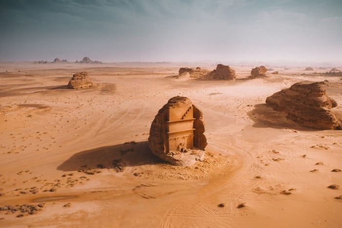 immagine di madain saleh 700x467 c