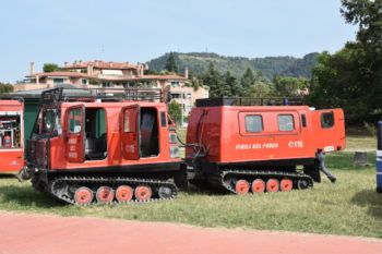 immagine di DSC 0154 mezzo speciale vigili fuoco