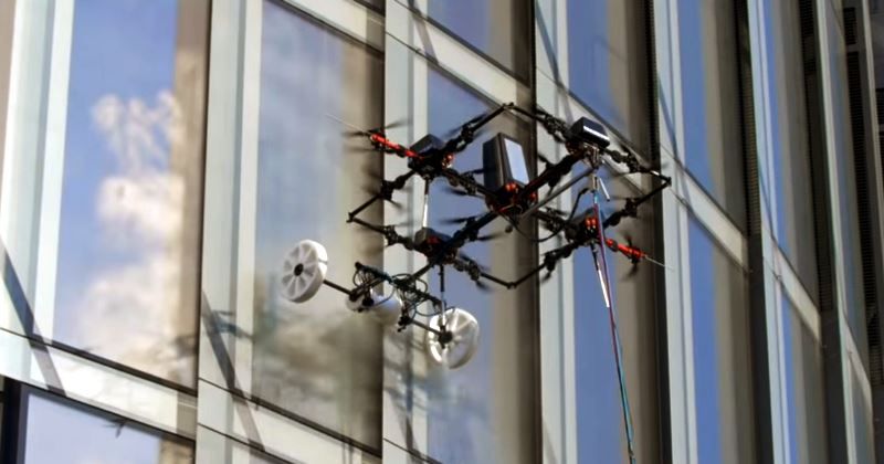 drone lavavetri aerones
