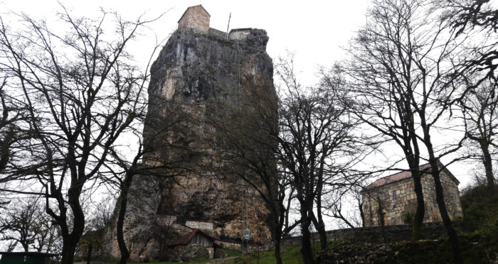 immagine di chiesa Katskhi Pillar