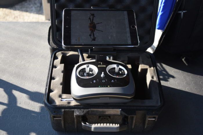 immagine di valigia e radiocomando drpne gdu saga DSC 5005