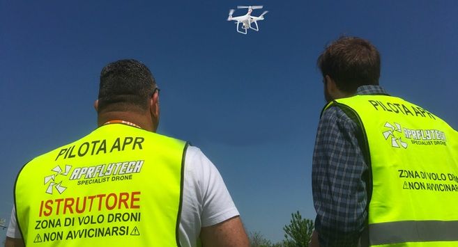 immagine di corso pilota droni milano