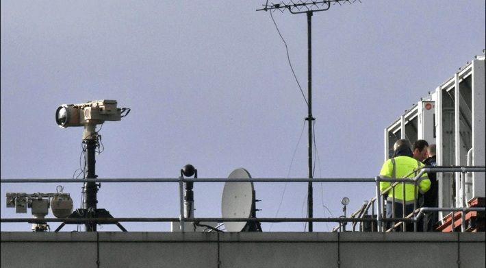 immagine di sistemi anti drone aeroporto gatwick