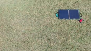 immagine di DJI 1188 solar charger da drone web