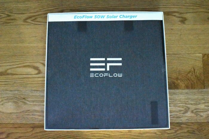 immagine di DSC 8933 solar charger confezione