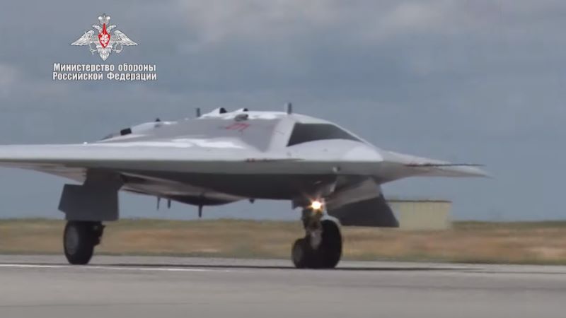 drone russo hunter-b militare