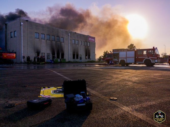 immagine di droni rescue drone network in collaborazione con vigili del fuoco