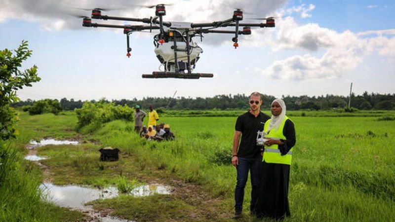 droni usati nei campi di riso zanzibar