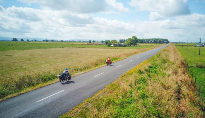 immagine di DJI 0038 drone segue ciclo turista