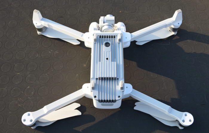 immagine di DSC 3963 parte inferiore drone fimi x8 web