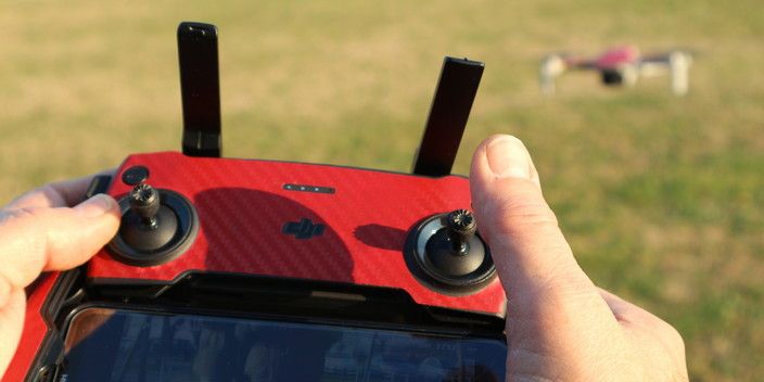 immagine di IMG 2154 radiocomando mavic mini rosso web