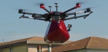 immagine di drone abzero trasporto sangue 702x336 1