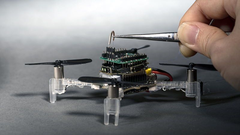 Smellicopter drone antenna falena