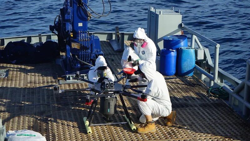 droni liberano le galapagos dai ratti invasivi