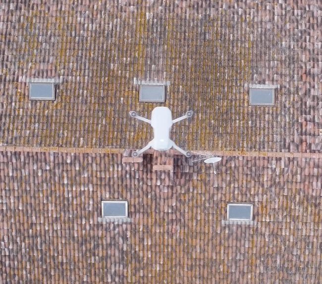 immagine di mini 2 sul tetto rilievo