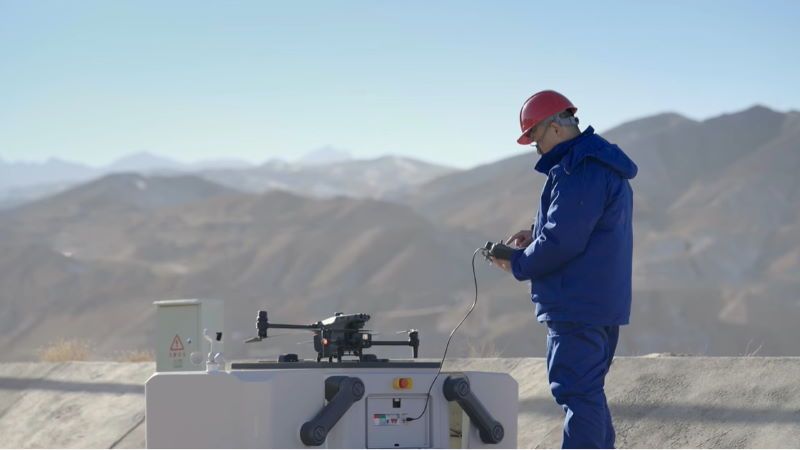 dji dock