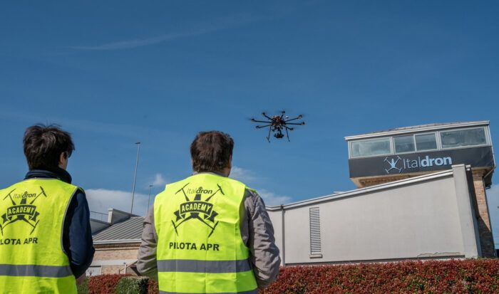 immagine di formazione.droni italdron academy