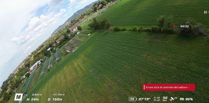 immagine di dji avata volo manual